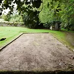 Villa De Luxe A *